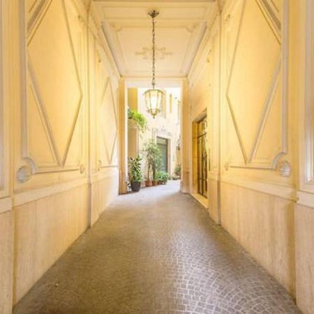 Elegant Flat Spanish Steps Rome Exterior photo